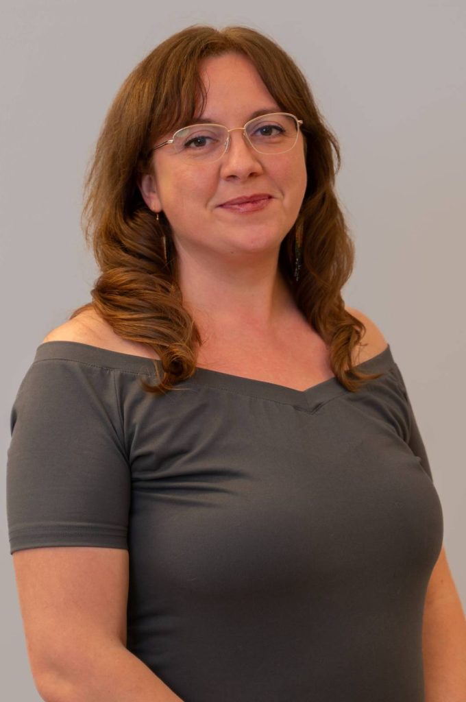 Porträt von Raluca Iacob-Ghiula.